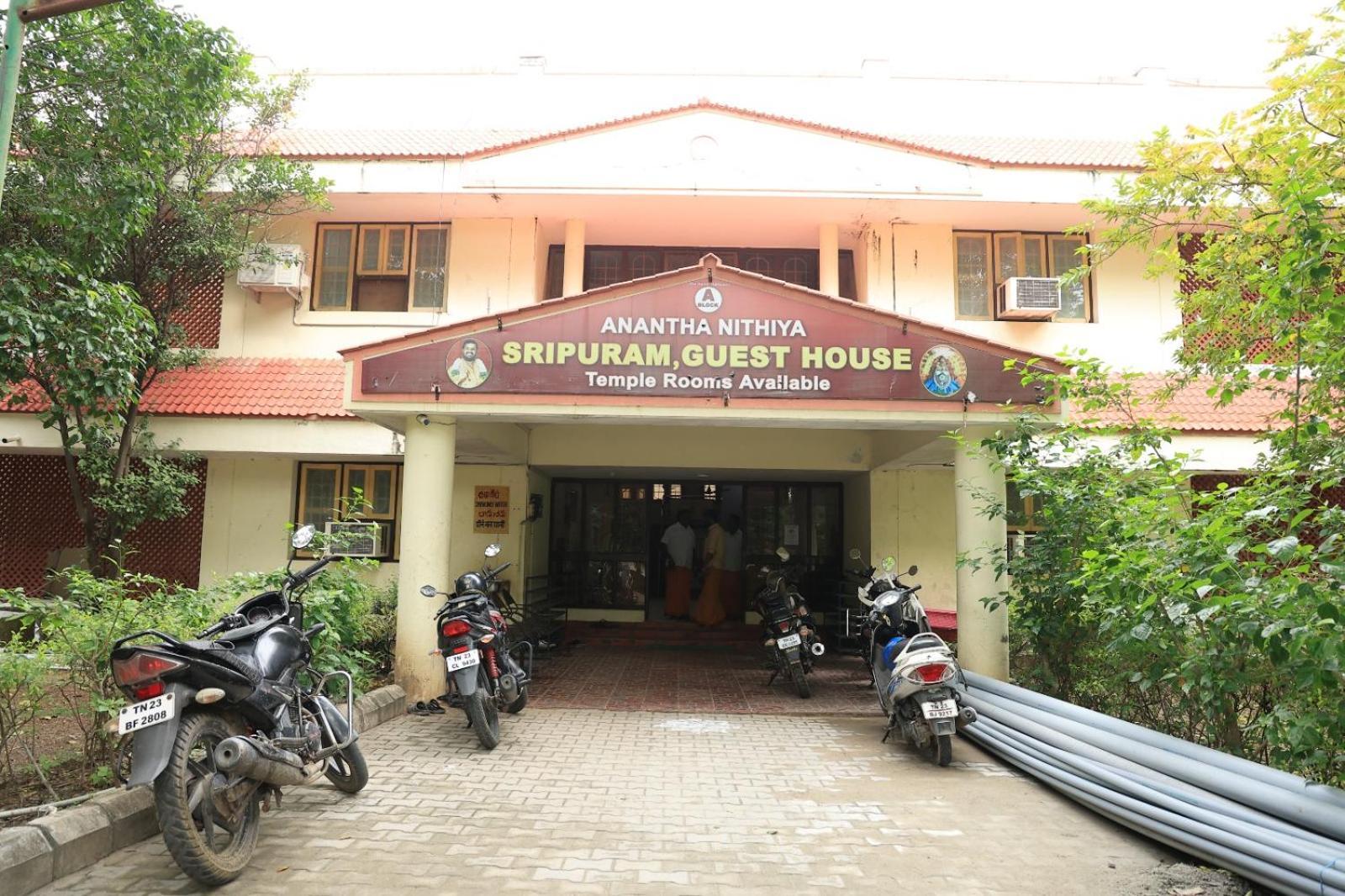 Official Sripuram Golden Temple Guest House ฮอร์นีเบ็ชวา ภายนอก รูปภาพ